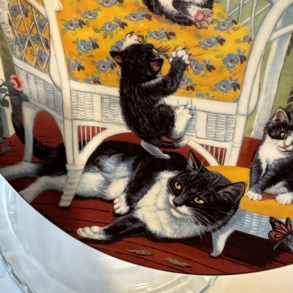 Country Kitties Series By Gre Gerardi “Just For The Fern Of It” Collectors Plate - Picture 13 of 16